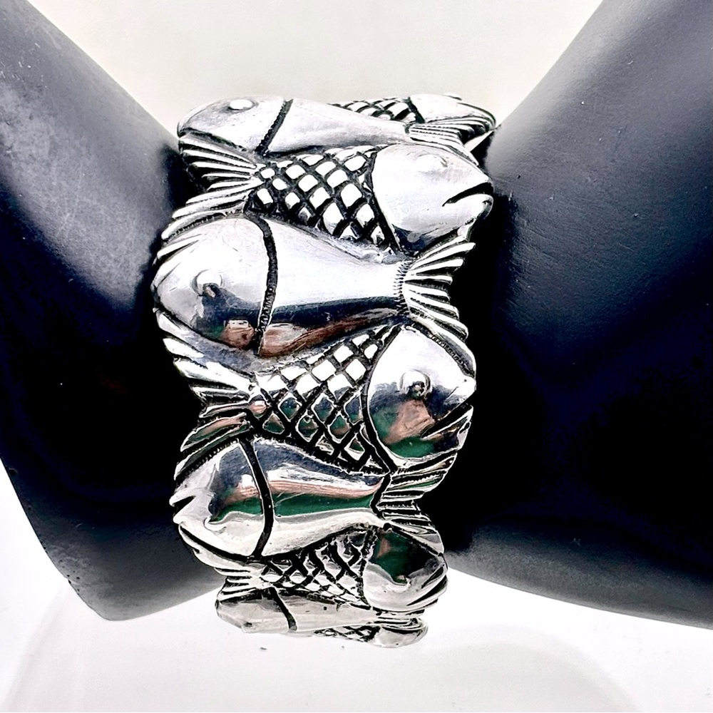 Vintage Heavy Sterling Carved FISH Cuff Bracelet